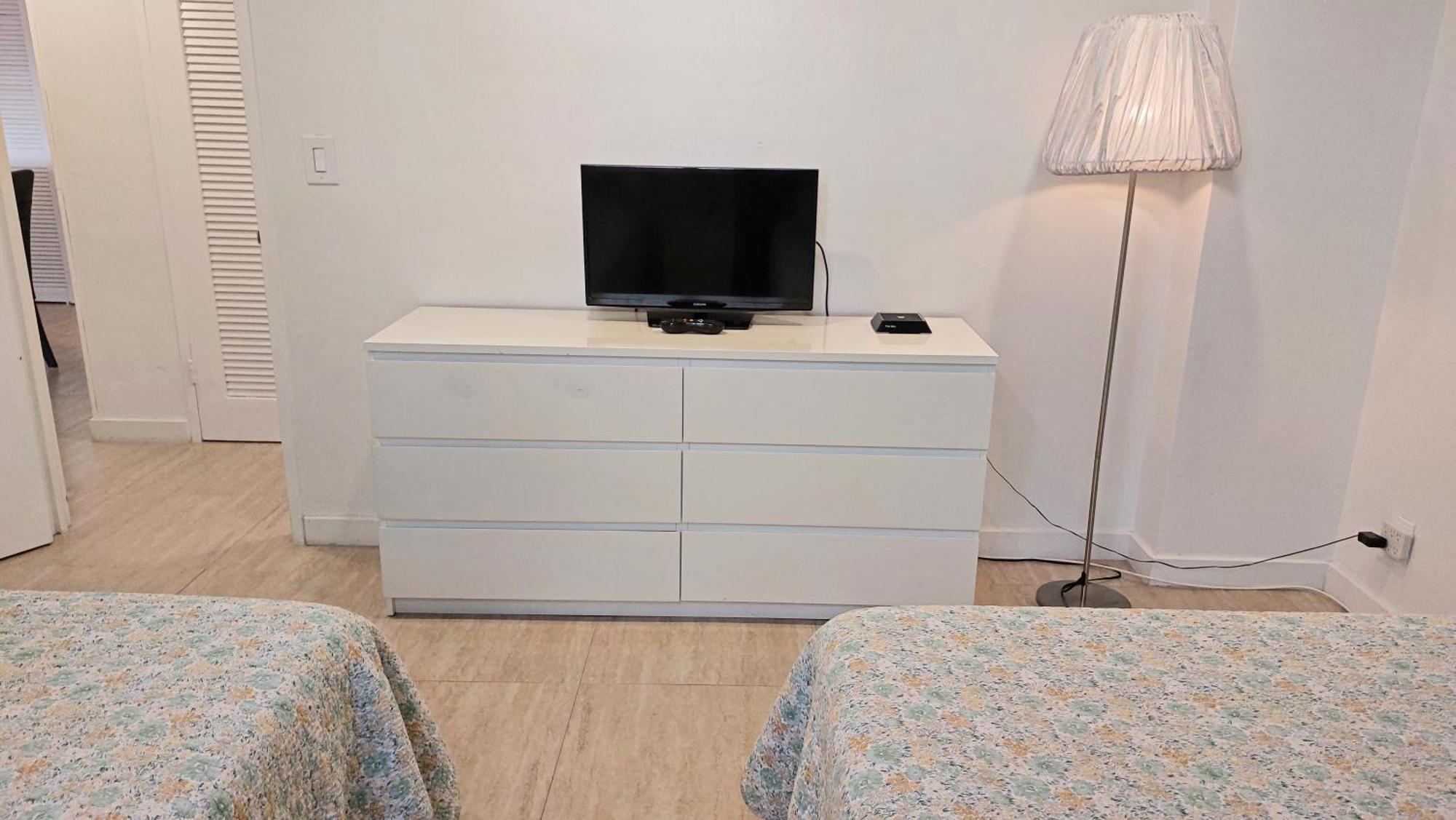 The Tides 1 Bedroom Apt 8Th Floor We Are On The Beach Голлівуд Екстер'єр фото
